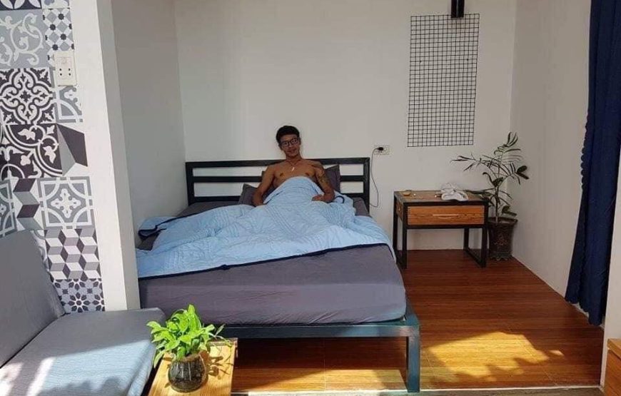 Nguyên căn tầng 2 nhóm 9 người – Homstay Quang Minh