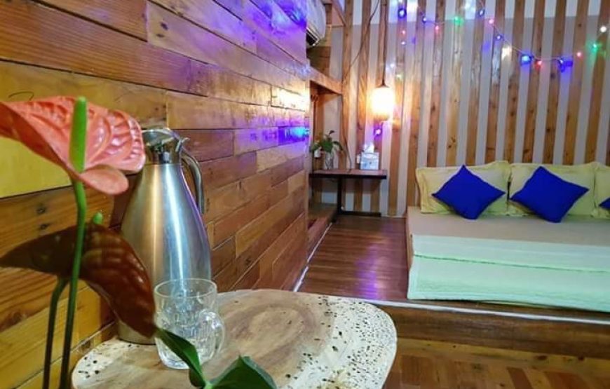 Nguyên căn tầng 2 nhóm 9 người – Homstay Quang Minh